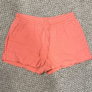 Old Navy Women's Athletic Shorts in Salmon Pink